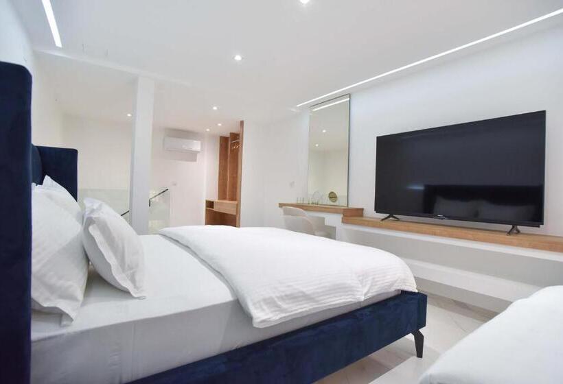 استودیوی لوکس, Misisuone Apartments Budva