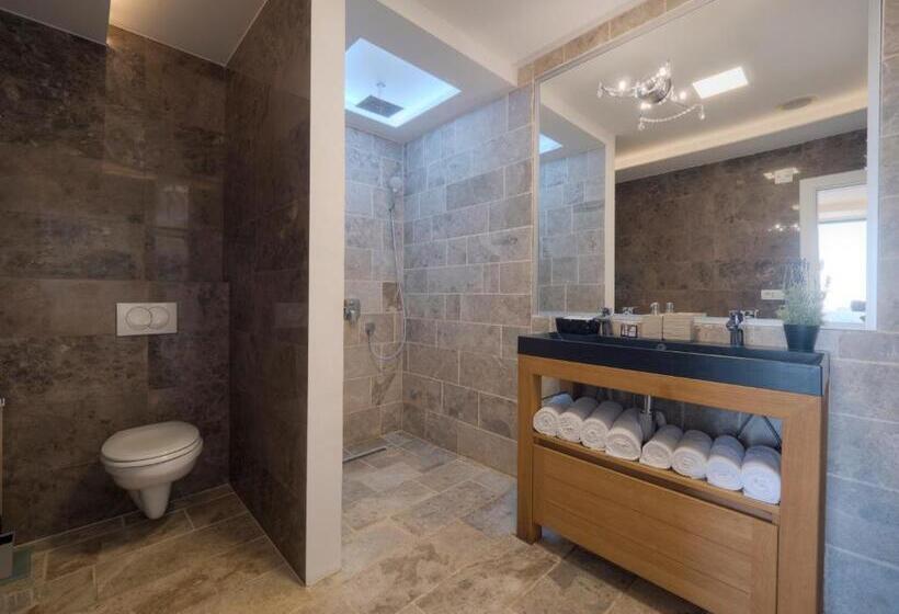 آپارتمان 1 خوابه با چشم‌انداز دریا, Misisuone Apartments Budva