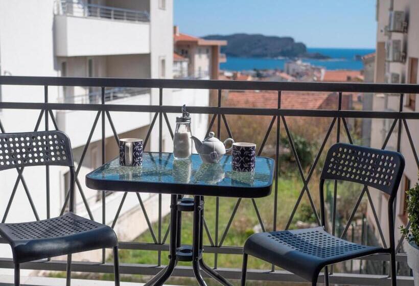 استودیوی استاندارد با چشم‌انداز دریا, Misisuone Apartments Budva