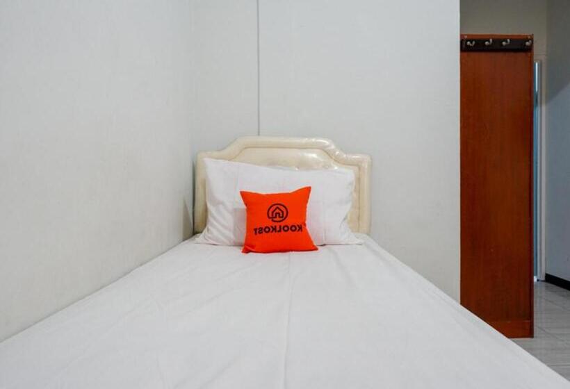 Номер Стандарт, Koolkost Syariah Near Rsup Dr Kariadi Semarang Minimum Stay 6 Nights