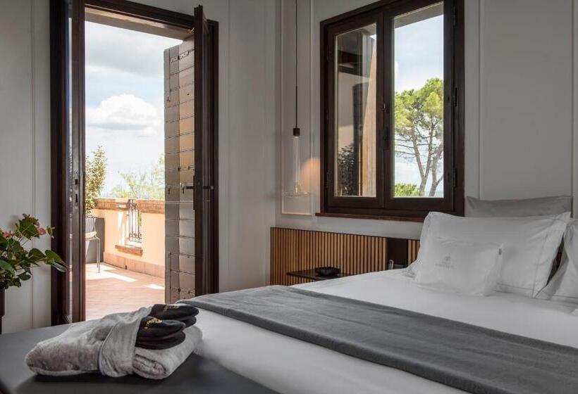 Полулюкс Одноместный с Террасой, Relais Villa Margherita