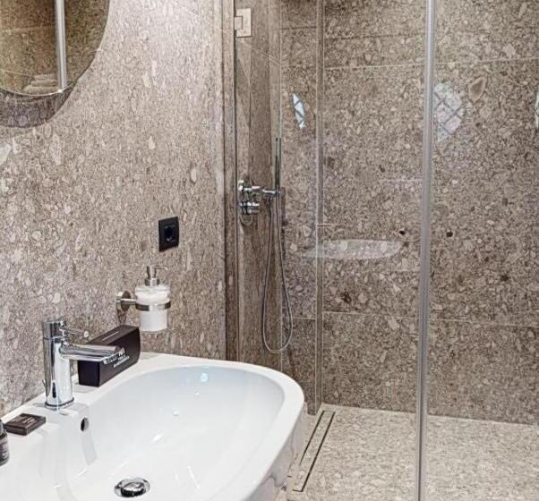 Номер Стандарт, Relais Villa Margherita