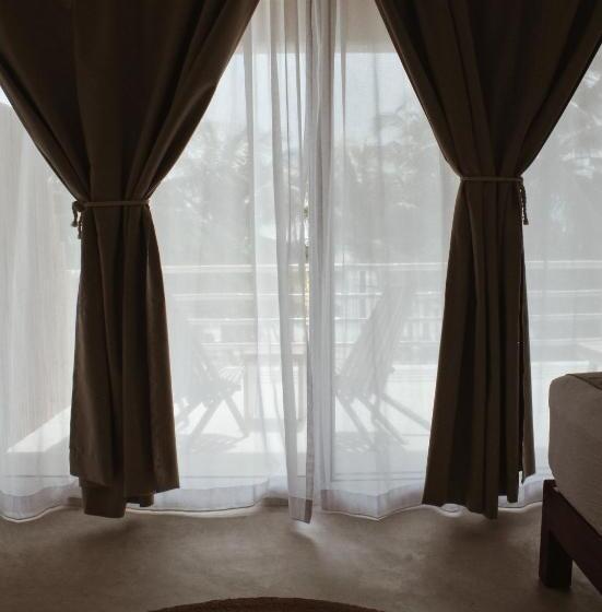 オーシャンビューデラックススイート, Noah Beach Hotel & Suites