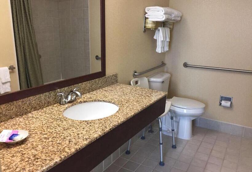 سوئیت برای معلولان, Best Western Plus Hannaford Inn & Suites
