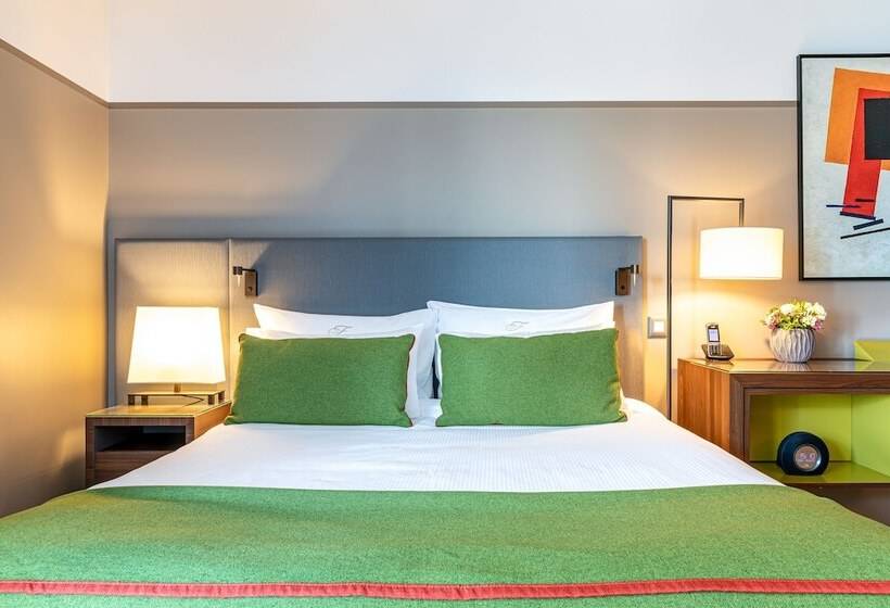 Студия Deluxe, Fraser Suites Paris La Défense