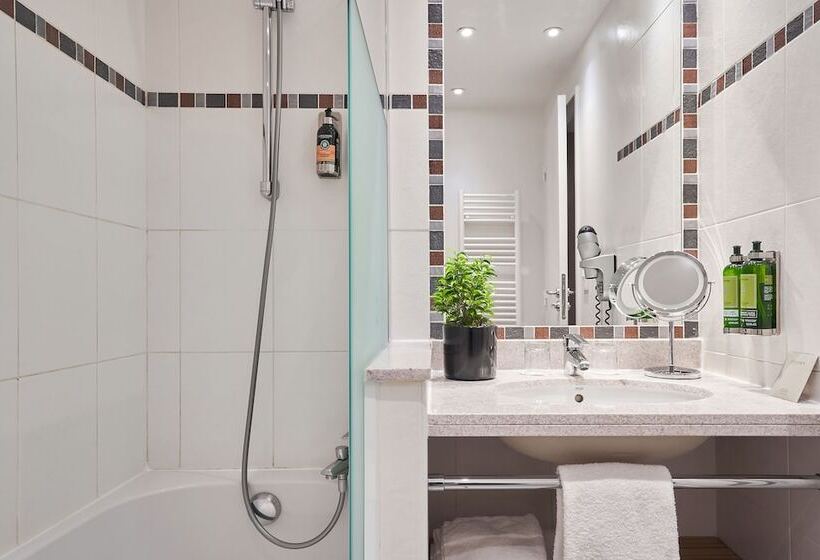 Студия Deluxe, Fraser Suites Paris La Défense