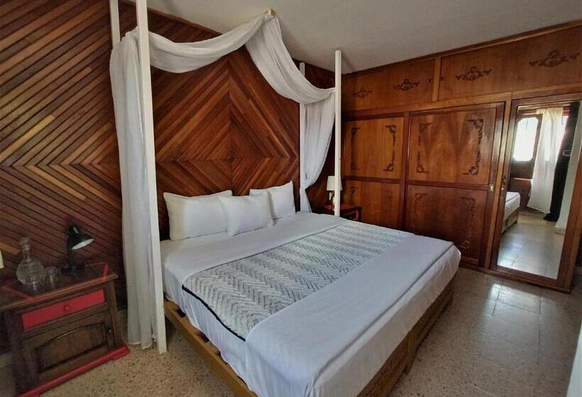 Habitación Superior Cama King, Kaza Muta