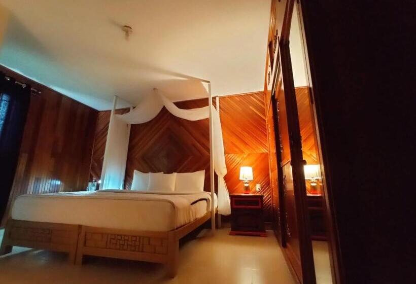 Habitación Superior Cama King, Kaza Muta