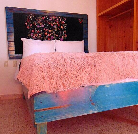 Habitación Estándar, Kaza Muta