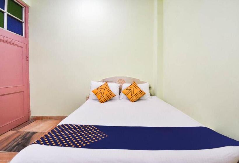 غرفة قياسية ثلاثية, Spot On Hotel Red Tomato