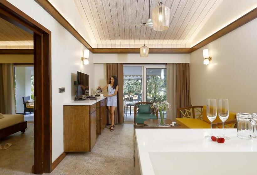 Люкс Вид на Сад, Whistling Woodzs Resort