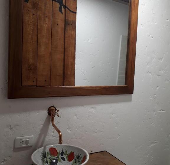 Номер Стандарт, Santa Barbara Colonial   Santa Fe De Antioquia
