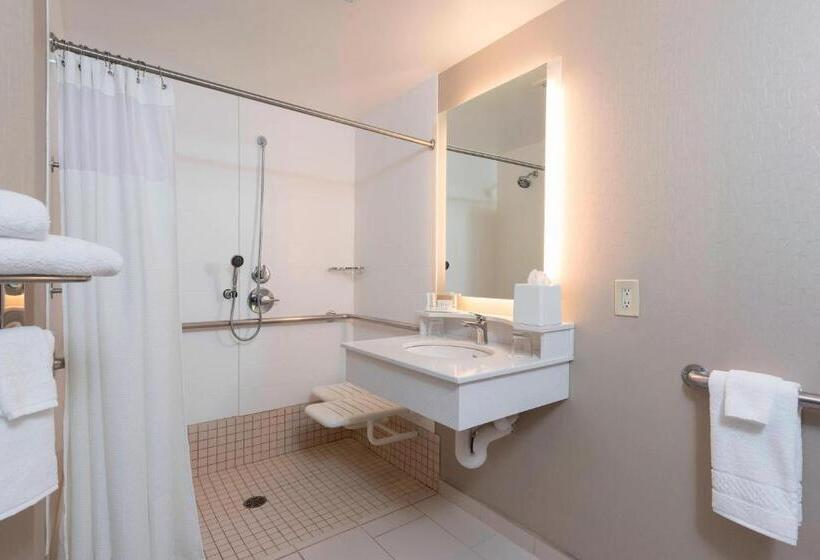 Люкс Кровать Кинг, Springhill Suites Grand Rapids North