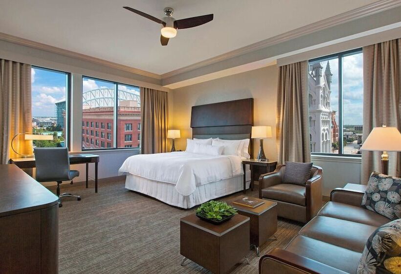 スイート, The Westin Houston Downtown