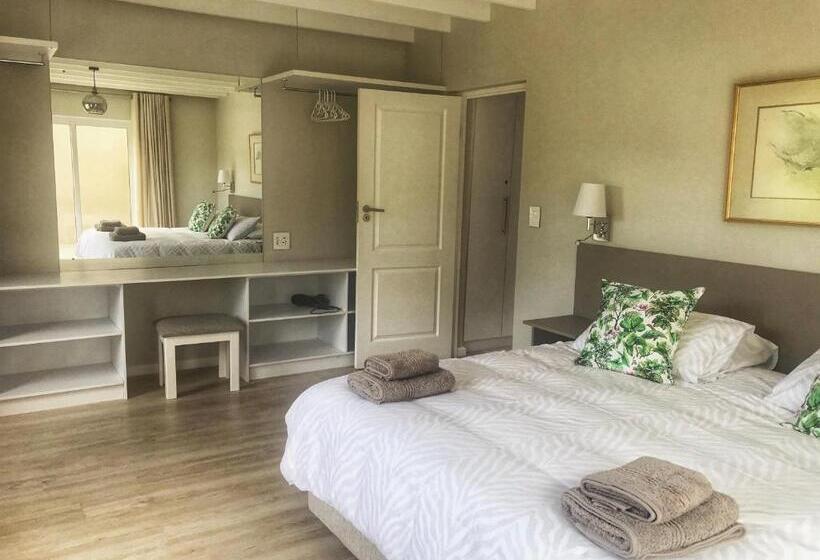 Люкс с Балконом, The Suites At Waterryk Eco Guest Farm