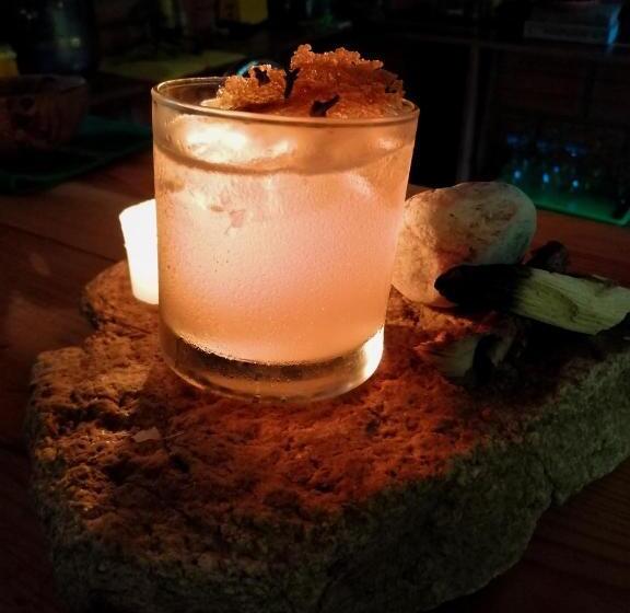 발코니 디럭스 룸, Origen Hostel