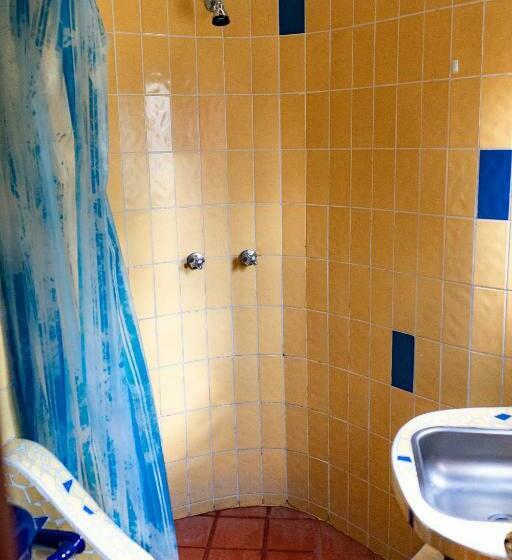 Номер Стандарт Трехместный, Hostal Jardín Escondido