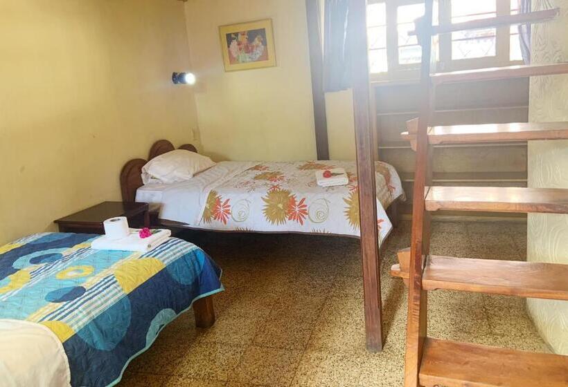 Номер Стандарт Вид на Сад, Hostal Jardín Escondido