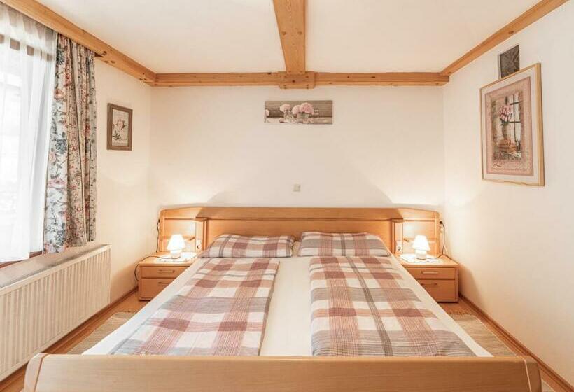 Номер Стандарт с Балконом, Urlaub Am Bauernhof Feldbauer