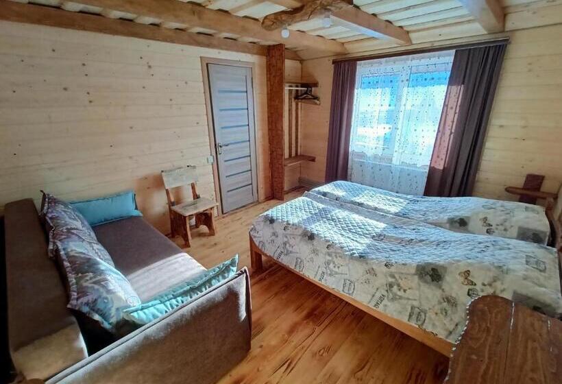 Семейный Номер, Girskyi Kutochok