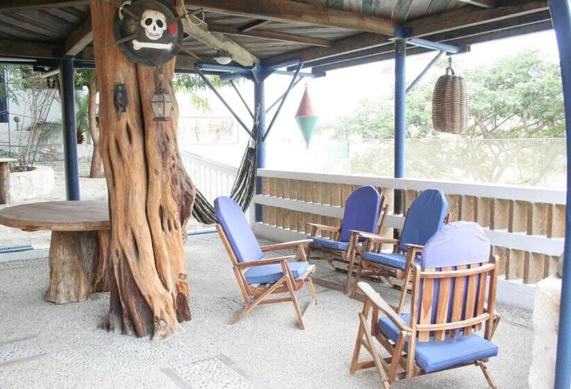 Пятиместный Стандартный Номер, Hosteria Farallon Dillon