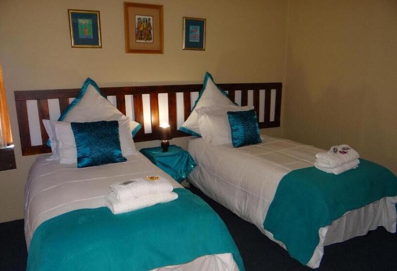 اتاق استاندارد, Obrigado Guest House