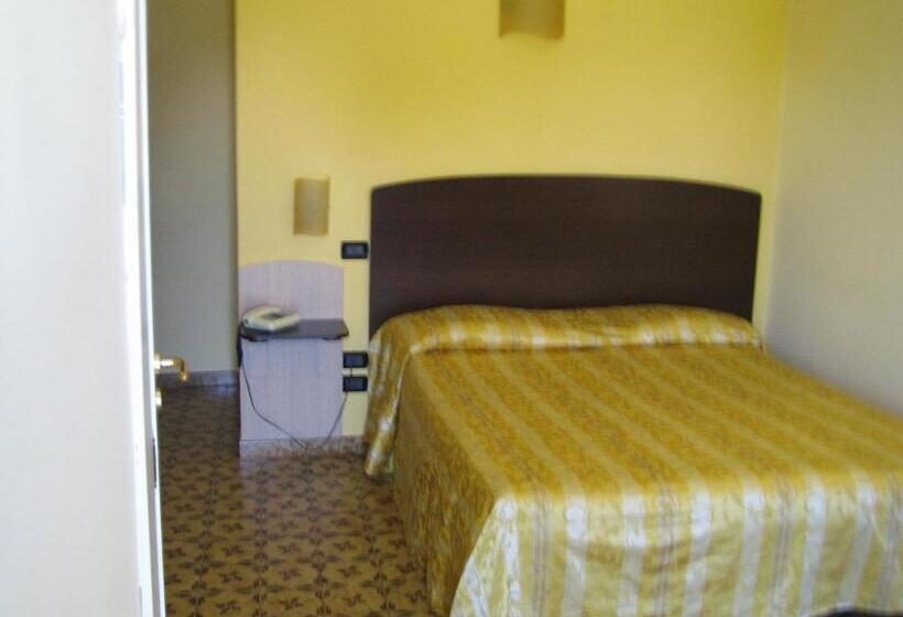 Номер Стандарт, Albergo Carpino