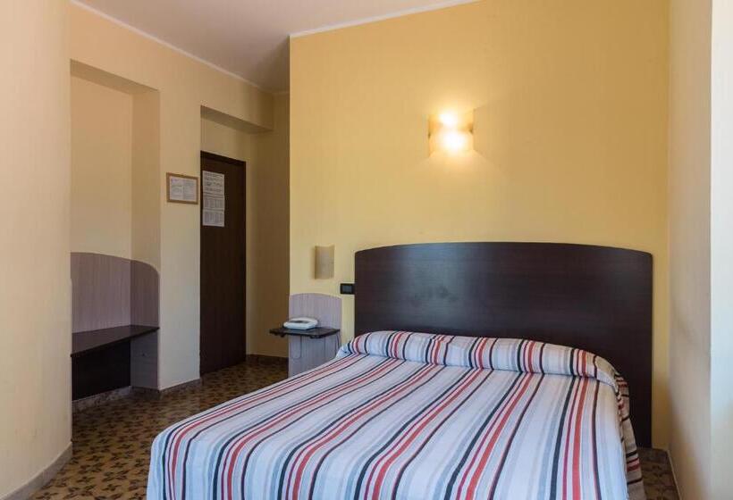 Номер Комфорт Индивидуальный, Albergo Carpino
