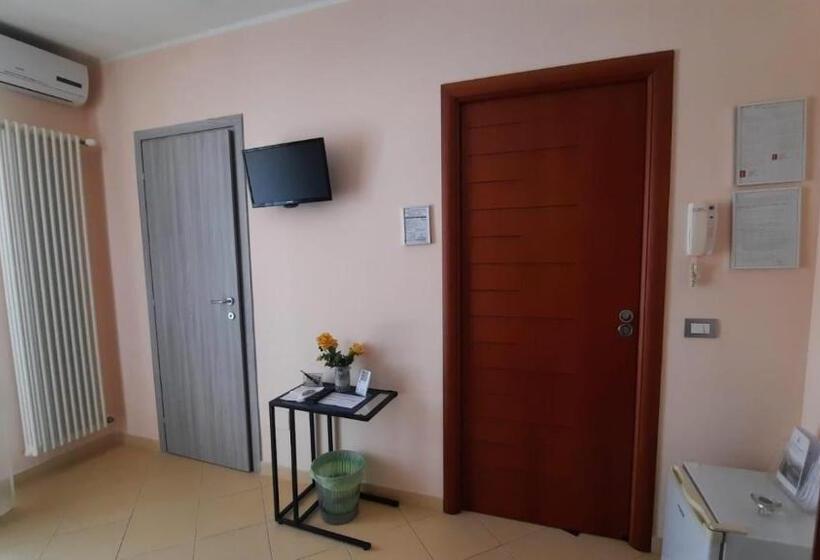 Номер Стандарт, B&b Palatium S.g