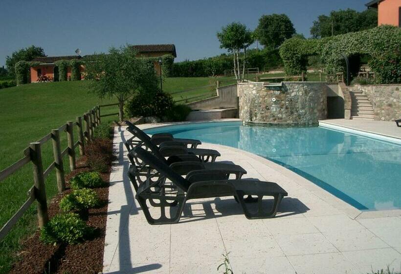 آپارتمان 1 خوابه, B&b Borgo Tre Case