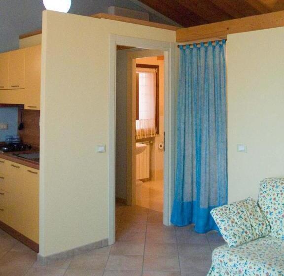آپارتمان 1 خوابه, B&b Borgo Tre Case