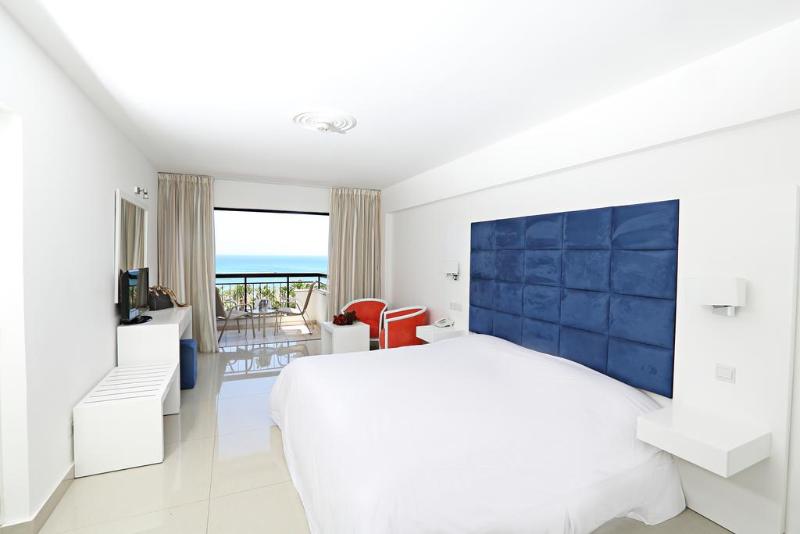 جناح مطلّ علي البحر, Anastasia Beach Hotel