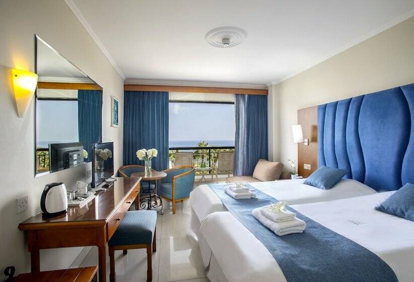 带海景的标准房, Anastasia Beach Hotel