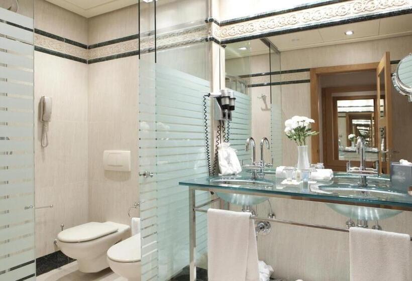 اتاق کلاسیک با چشم‌انداز شهر, Las Arenas Balneario Resort