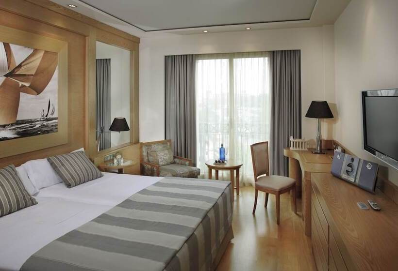 اتاق استاندارد, Las Arenas Balneario Resort
