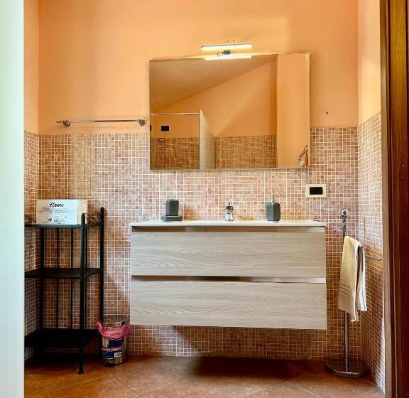 آپارتمان 1 خوابه با تراس, Agriturismo Azzurra Biricchina