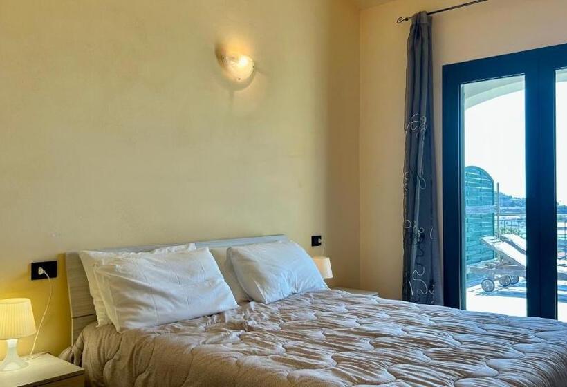 آپارتمان 1 خوابه با بالکن, Agriturismo Azzurra Biricchina
