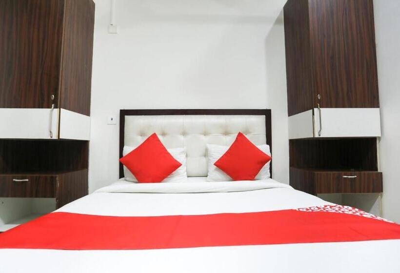 اتاق کلاسیک سه تخته, Flagship Hotel Sanfot