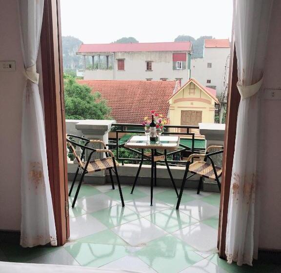 اتاق استاندارد چهارنفره با بالکن, Tam Coc   Thành Homestay
