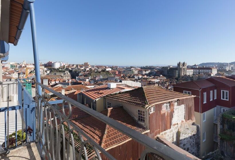 Апартаменты Deluxe 1 Спальня, Porto And Clerigos Views By Porto City Hosts