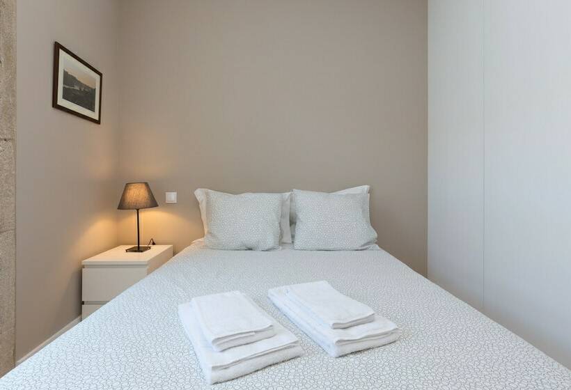 Апартаменты Премиум 1 Спальня, Porto And Clerigos Views By Porto City Hosts