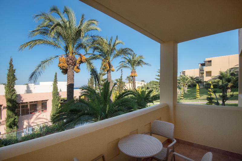 Номер Стандарт Вид на Сад, Horizon Beach Resort