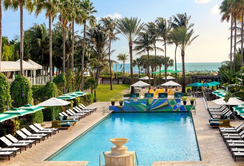 سوییت با چشم‌انداز دریا, Kimpton Surfcomber Hotel, An Ihg