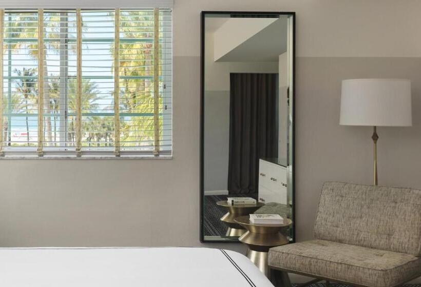סוויטה נוף לים, Kimpton Surfcomber Hotel, An Ihg