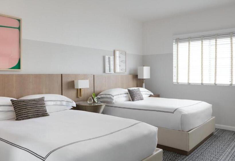 חדר סופריור נוף לעיר, Kimpton Surfcomber Hotel, An Ihg