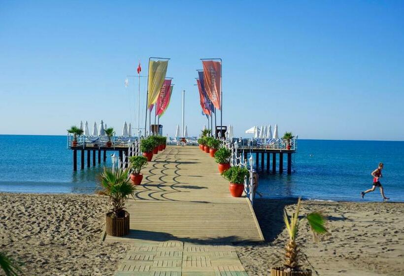 Люкс с гидромассажем, Limak Arcadia Sport Resort Belek