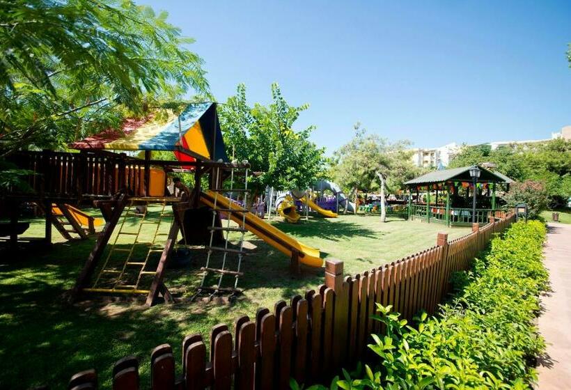 Семейный Номер, Limak Arcadia Sport Resort Belek