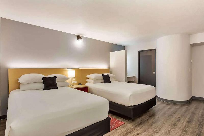 Номер Стандарт, Sleep Inn & Suites