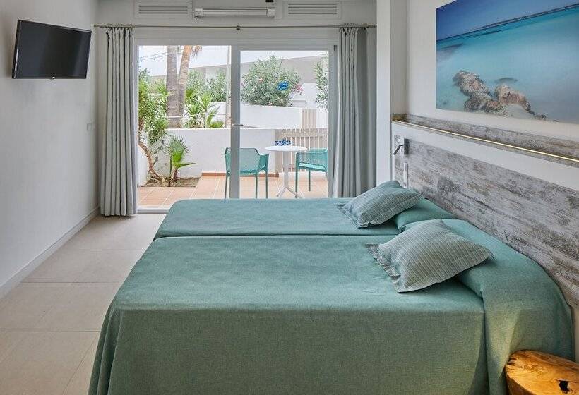 استودیوی استاندارد, Playa Bella Apartments