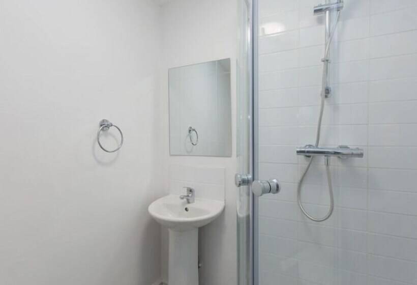 اتاق استاندارد, Townhouse @ 166 Ruskin Road Crewe
